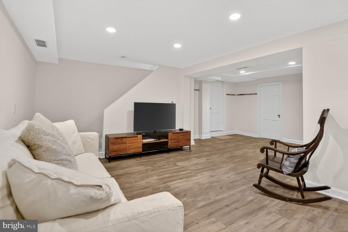 5225 Elliott Road photo 29