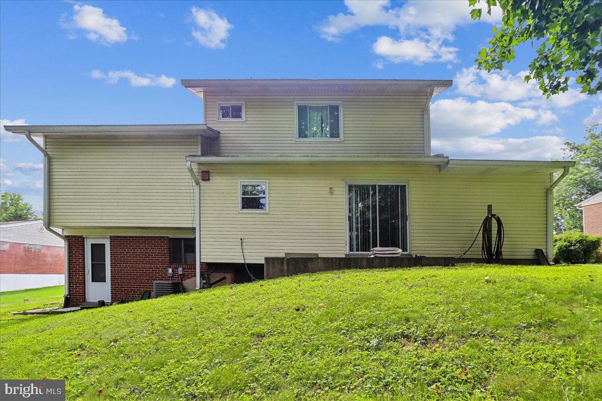 12622 Eastbourne Drive photo 37