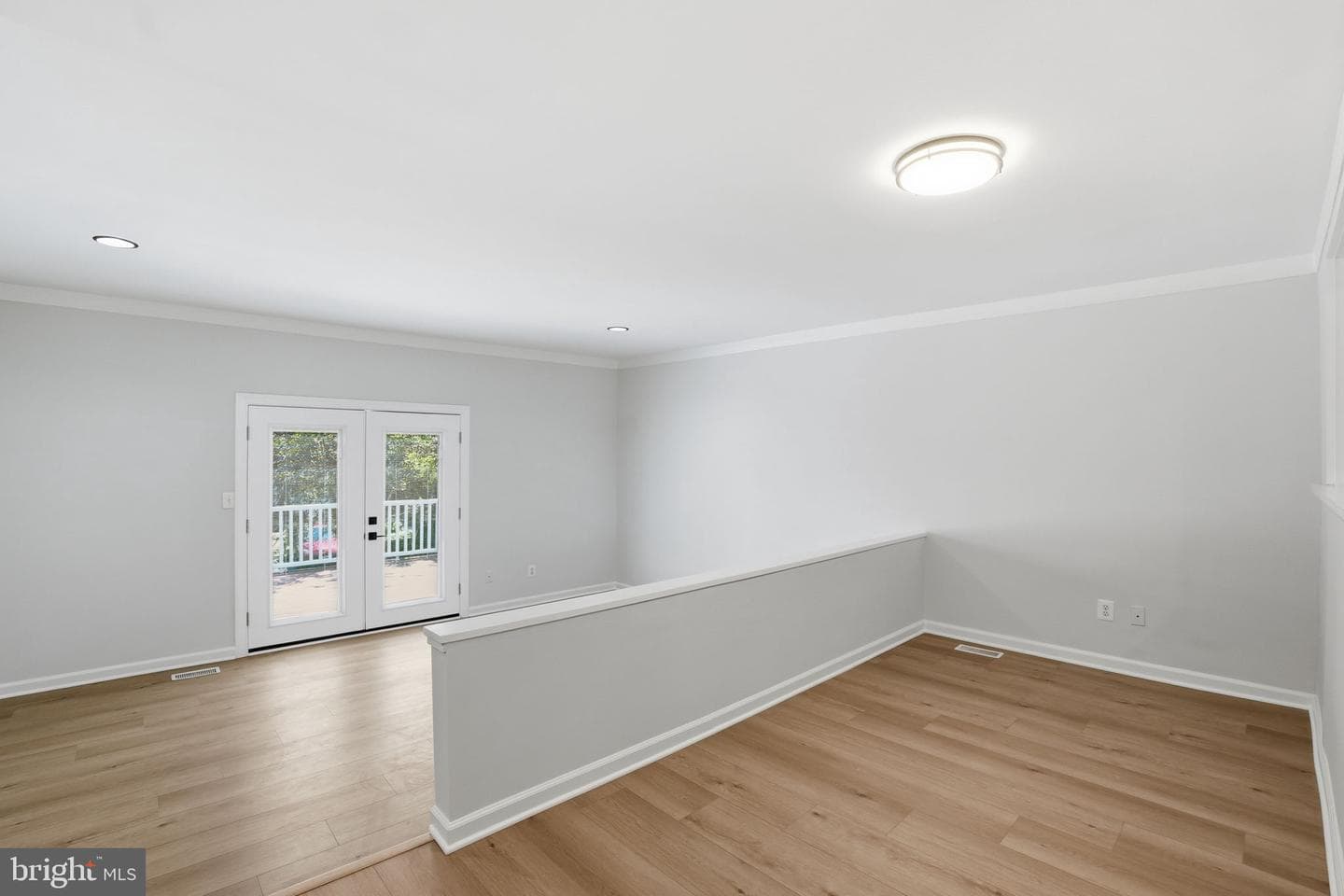 1026 Travis Lane photo 11