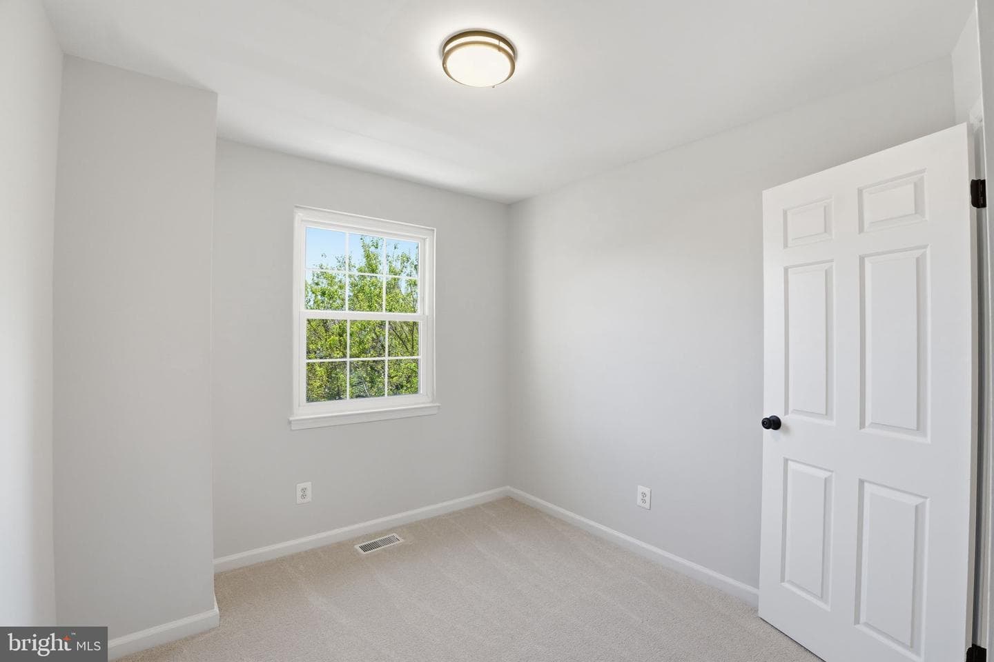 1026 Travis Lane photo 23