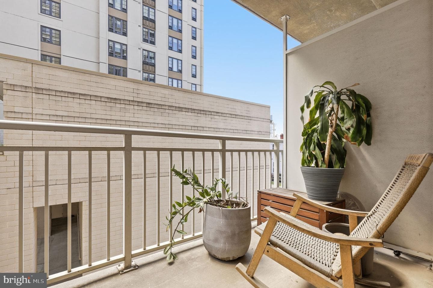 930 Wayne Ave # 201 photo 16