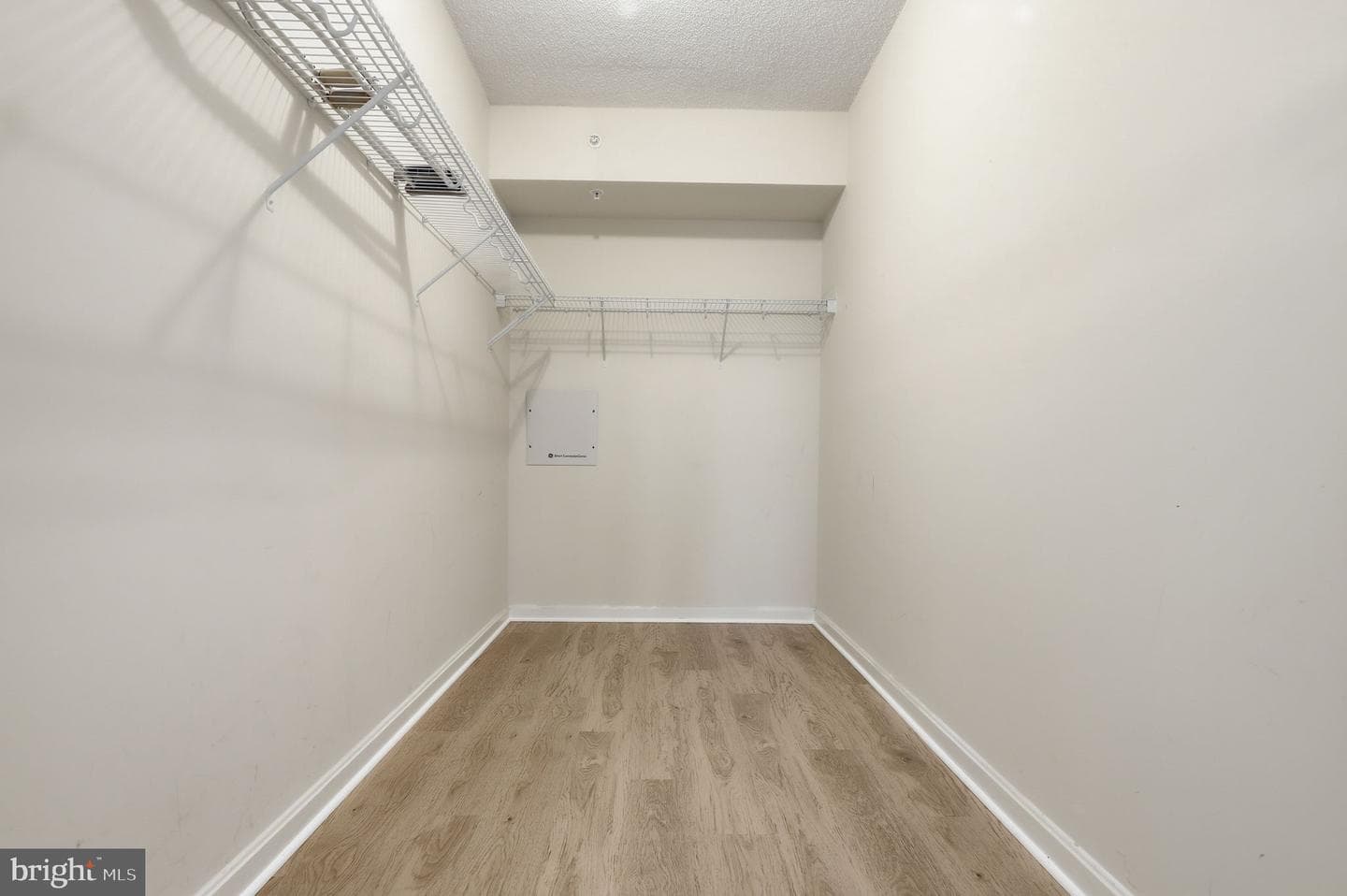930 Wayne Ave # 201 photo 22