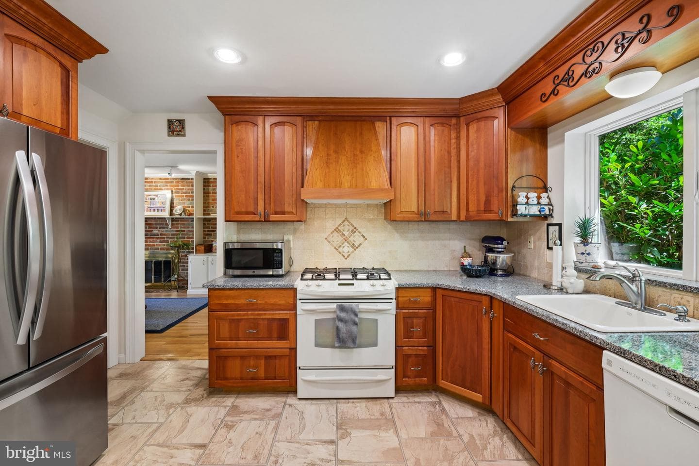 38 Orchard Way N photo 13