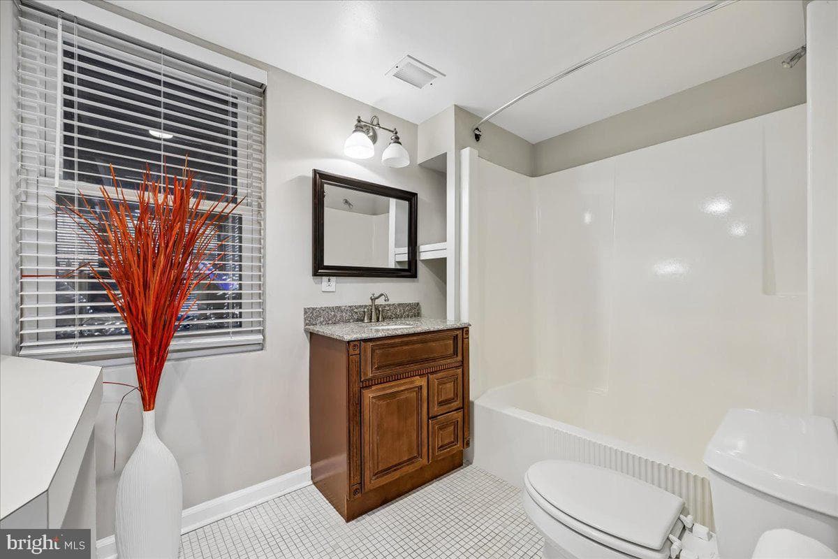 6 Crestview Court photo 71