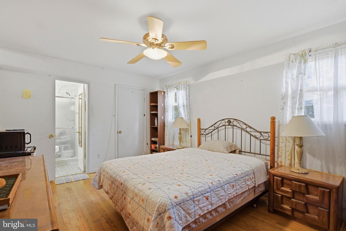 1011 Devere Drive photo 20