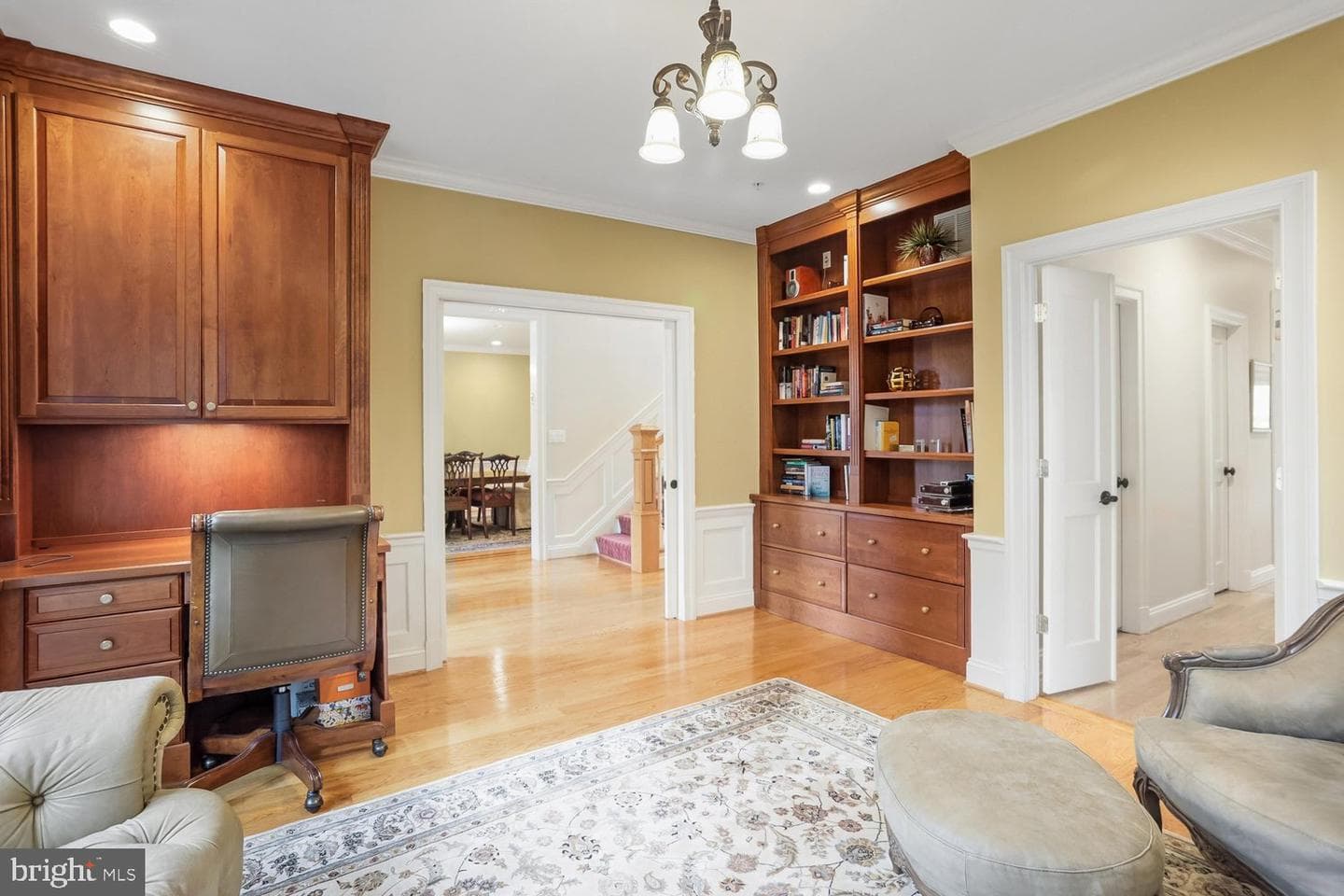 11736 Gainsborough Road photo 24