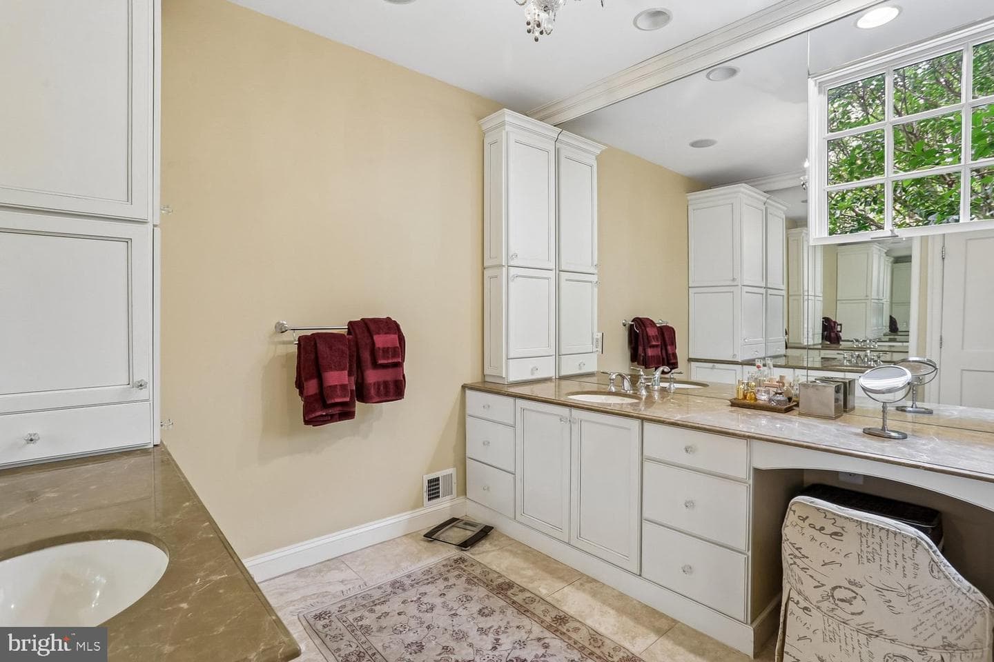 11736 Gainsborough Road photo 58