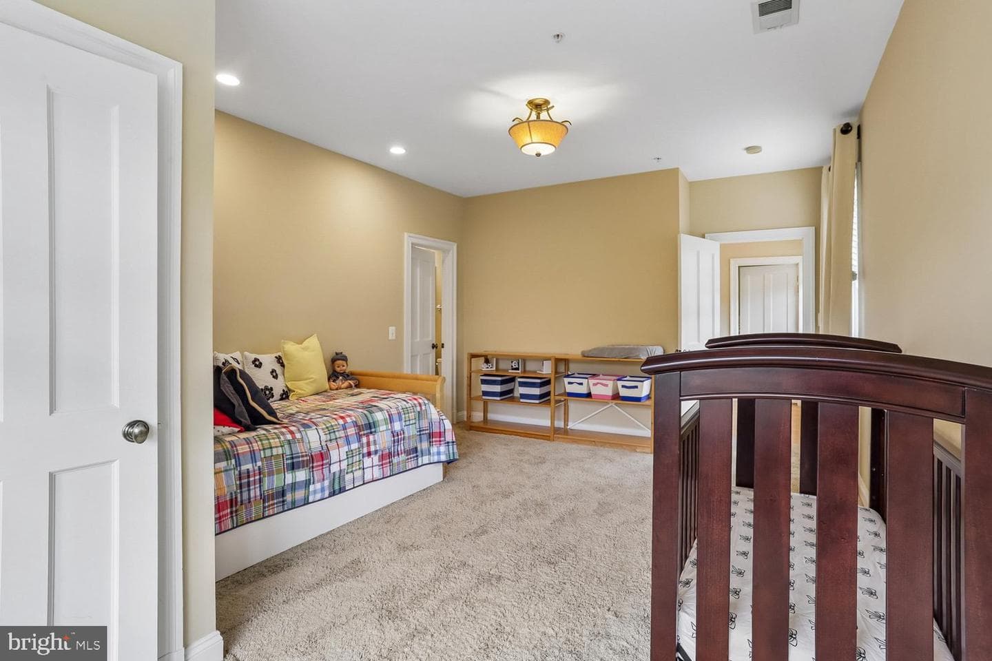 11736 Gainsborough Road photo 63