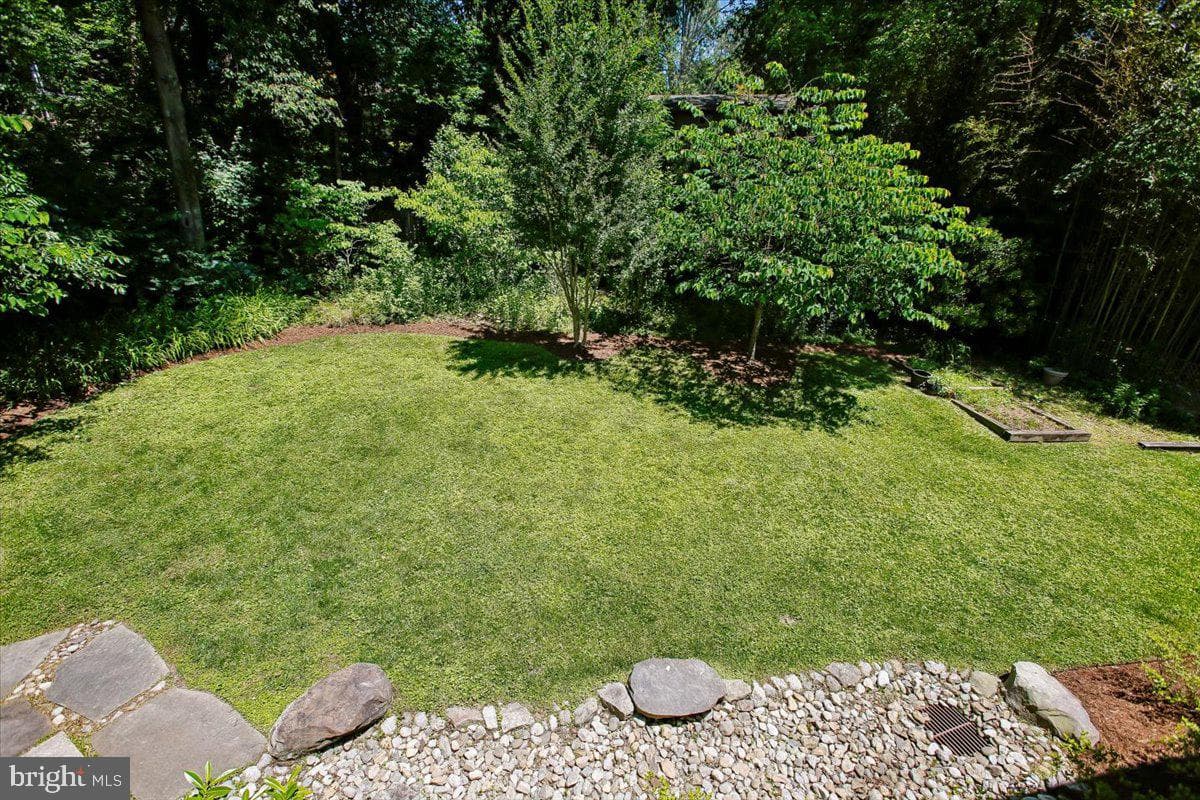 6511 Kenhowe Drive photo 35