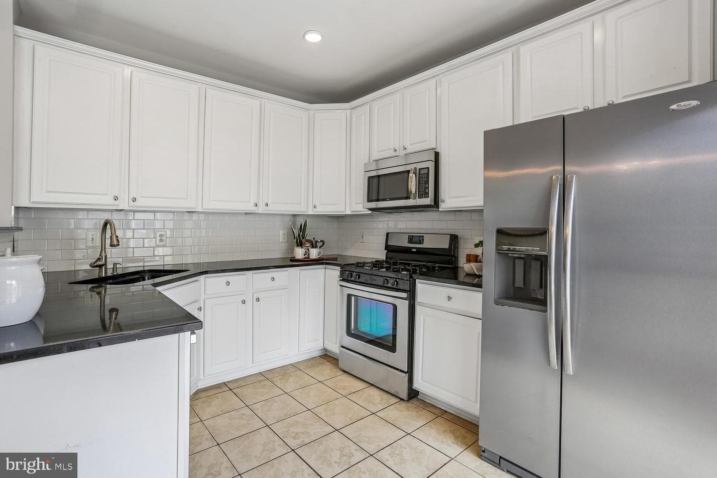 647 Main Street #647-B photo 10
