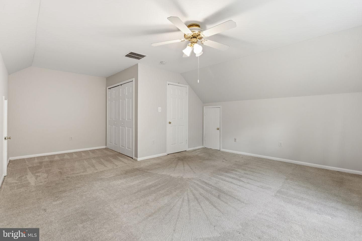 9016 Nesbit Court photo 32