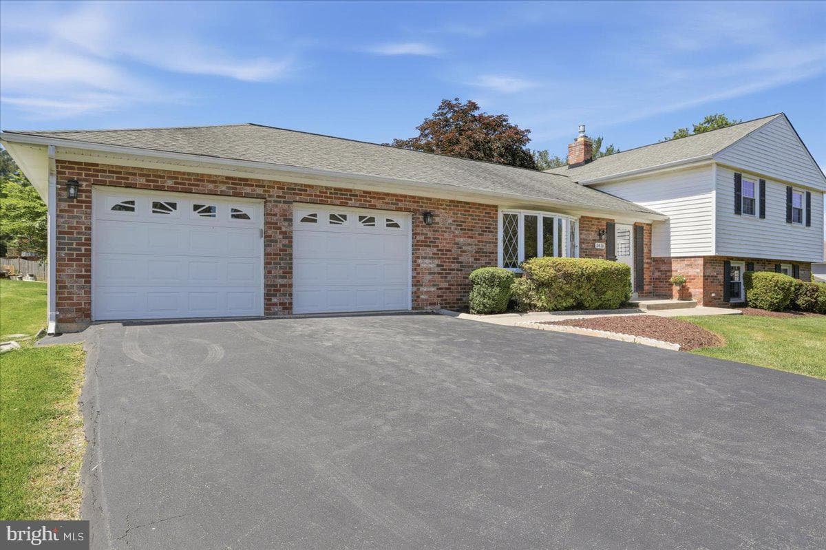 3416 Sundown Farms Way photo 2