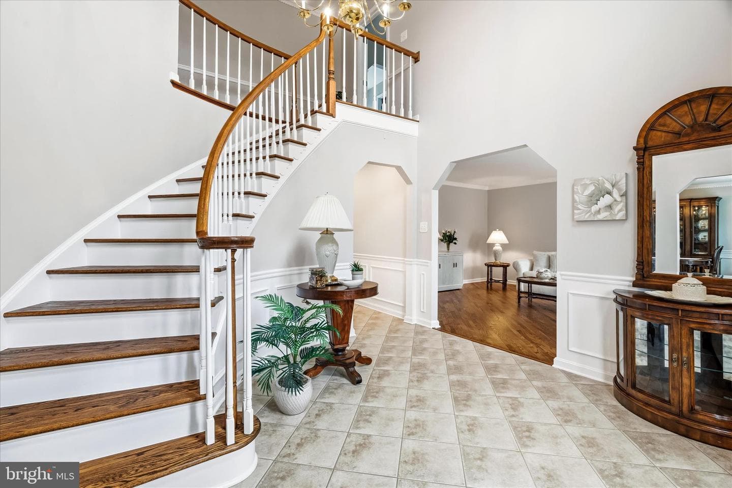14717 Laurelwood Lane photo 7