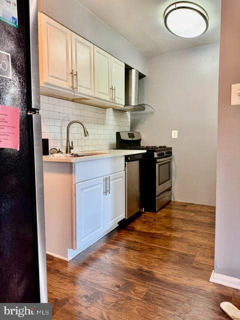 2305 Greenery Lane #204-3 photo 16