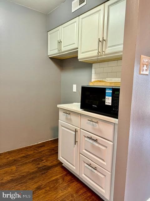 2305 Greenery Lane #204-3 photo 17