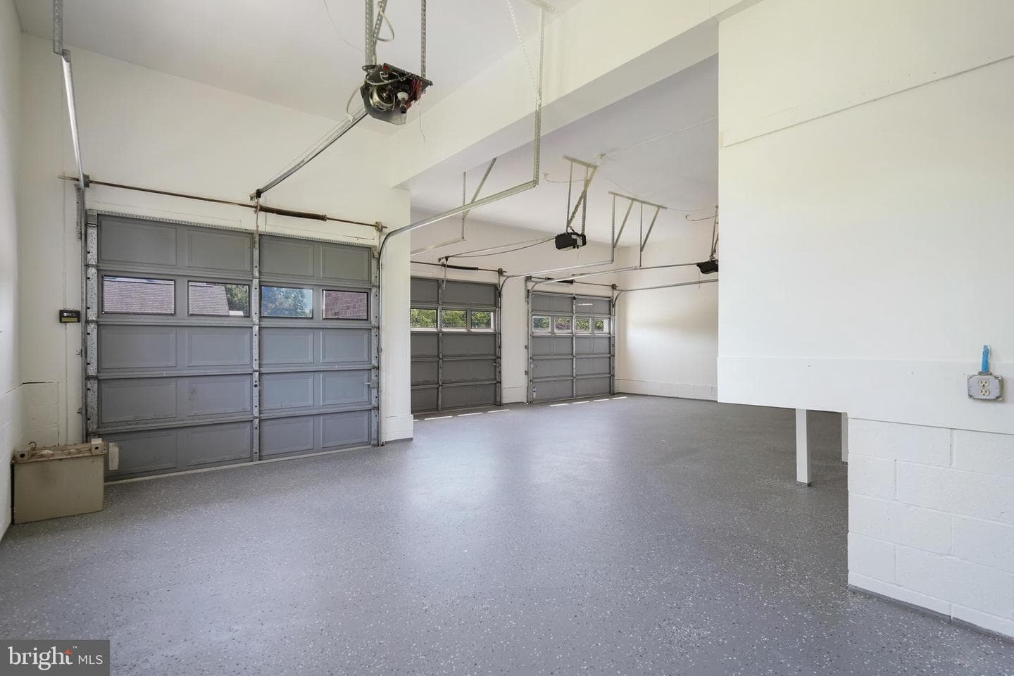 14426 Seneca Road photo 39