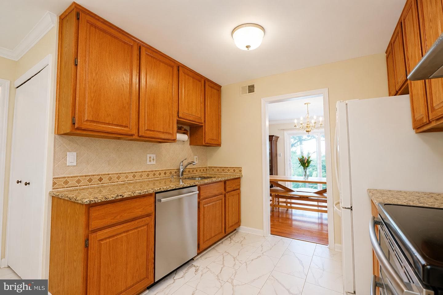 2518 Lindley Terrace photo 12