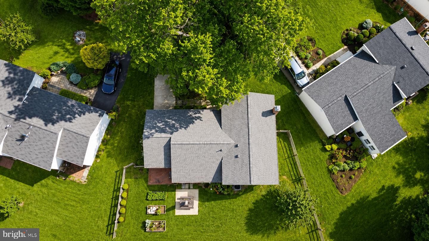 2518 Lindley Terrace photo 37