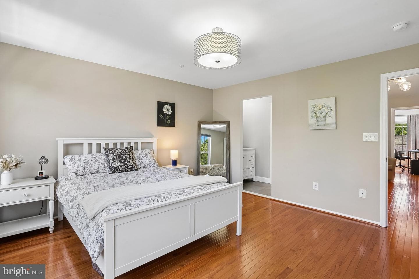 514 Bright Meadow Drive photo 32