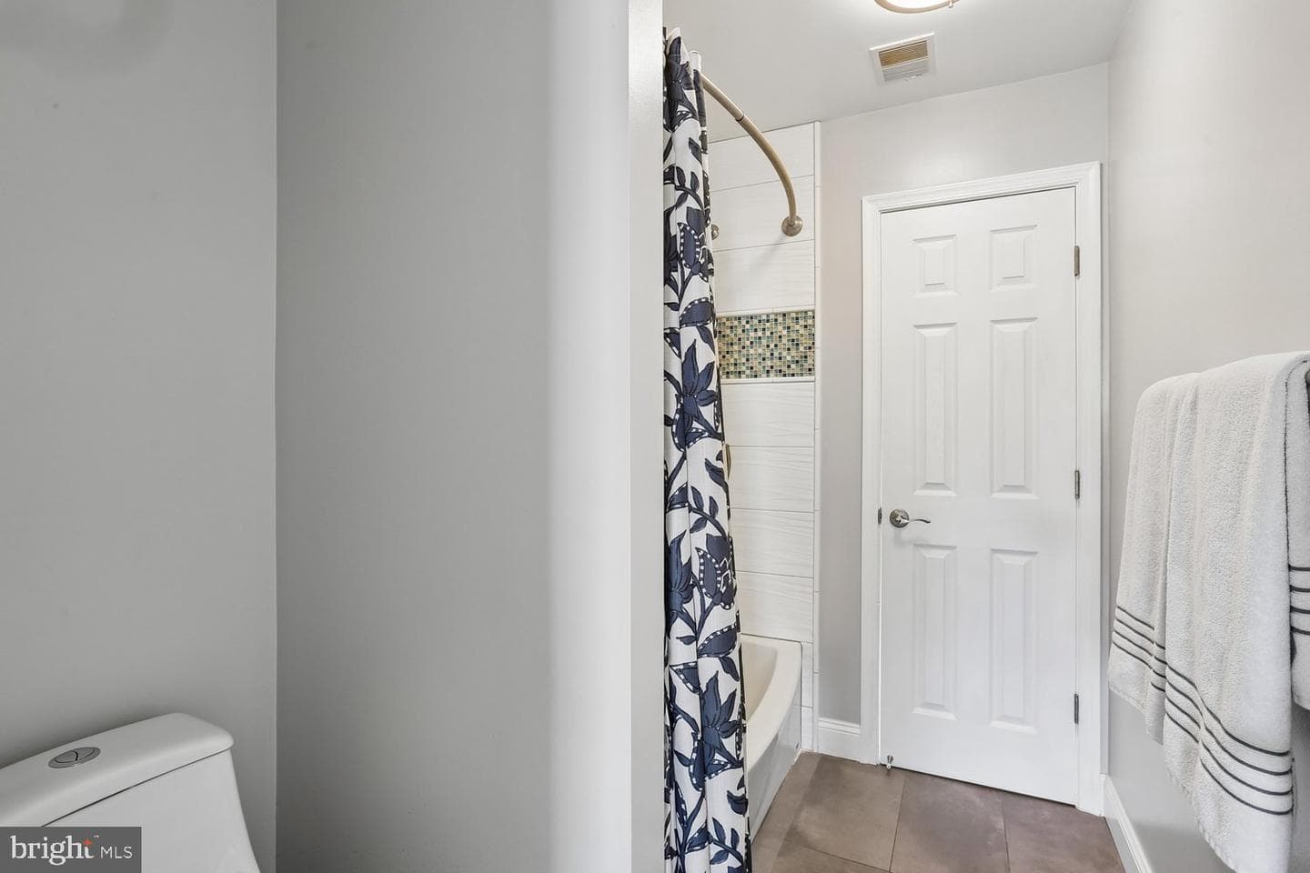 514 Bright Meadow Drive photo 35