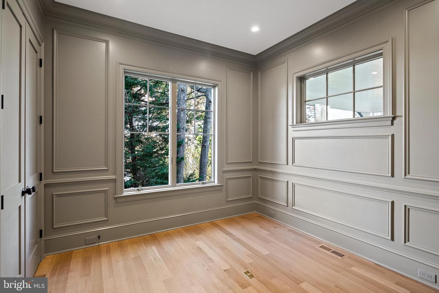 4511 Everett Street photo 14