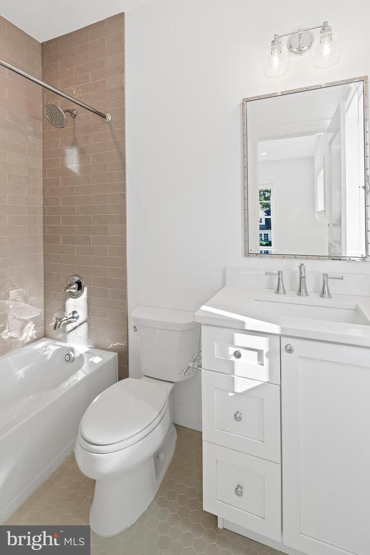 4511 Everett Street photo 18
