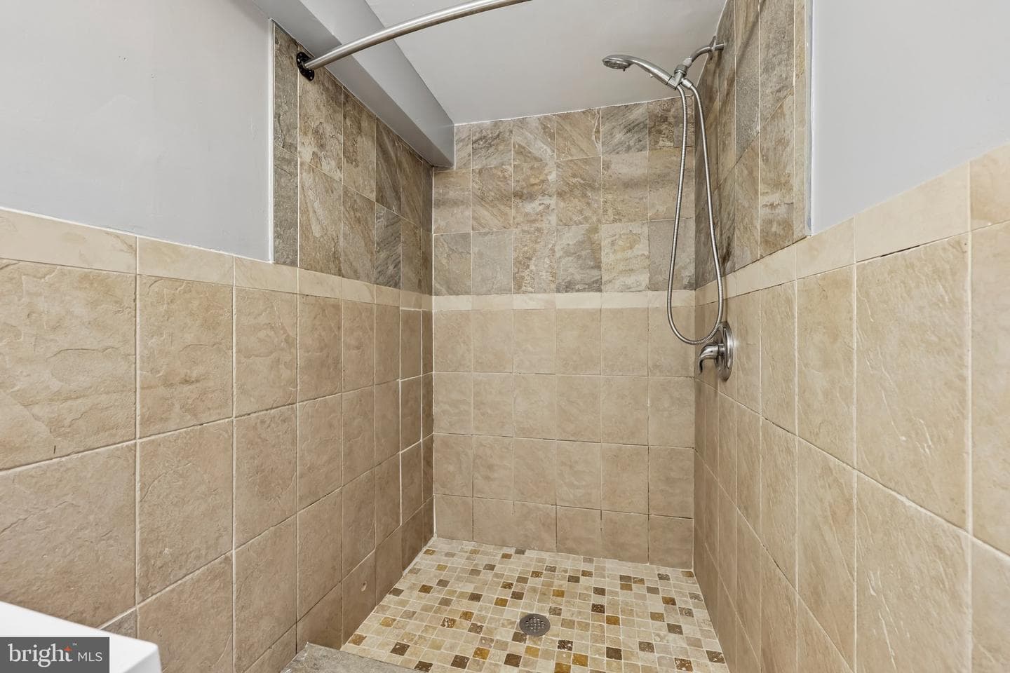 6804 New Hampshire Avenue photo 41