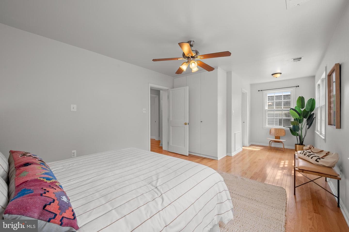 2110 Dayton Street photo 30