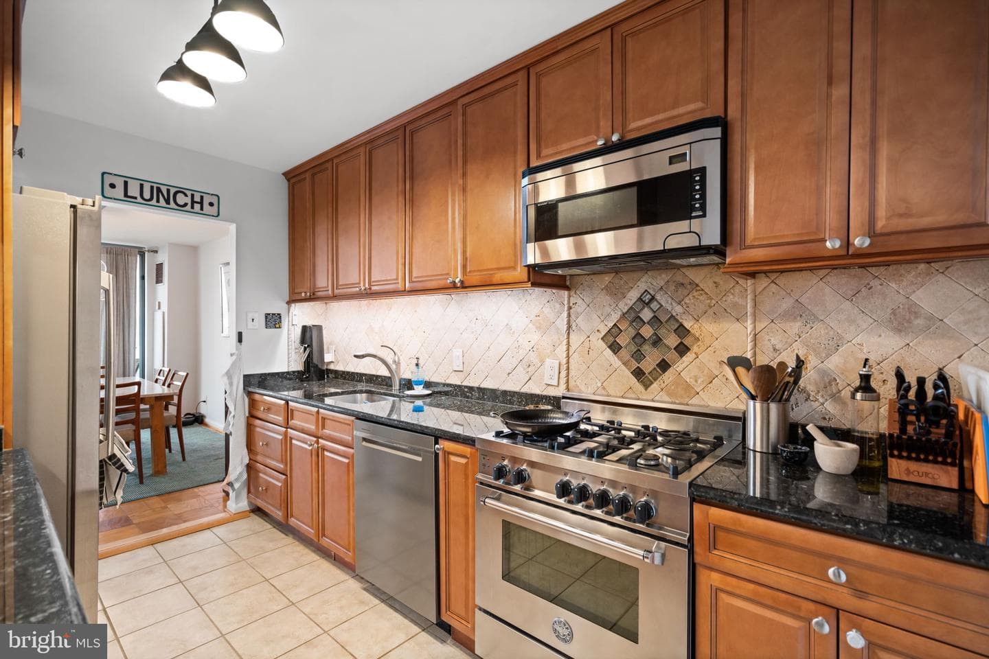 5101 River Road #901 photo 14