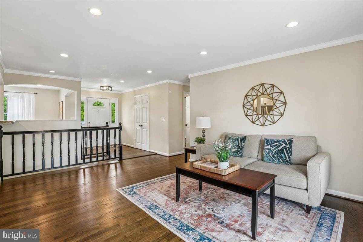 25520 Jonnie Court photo 6