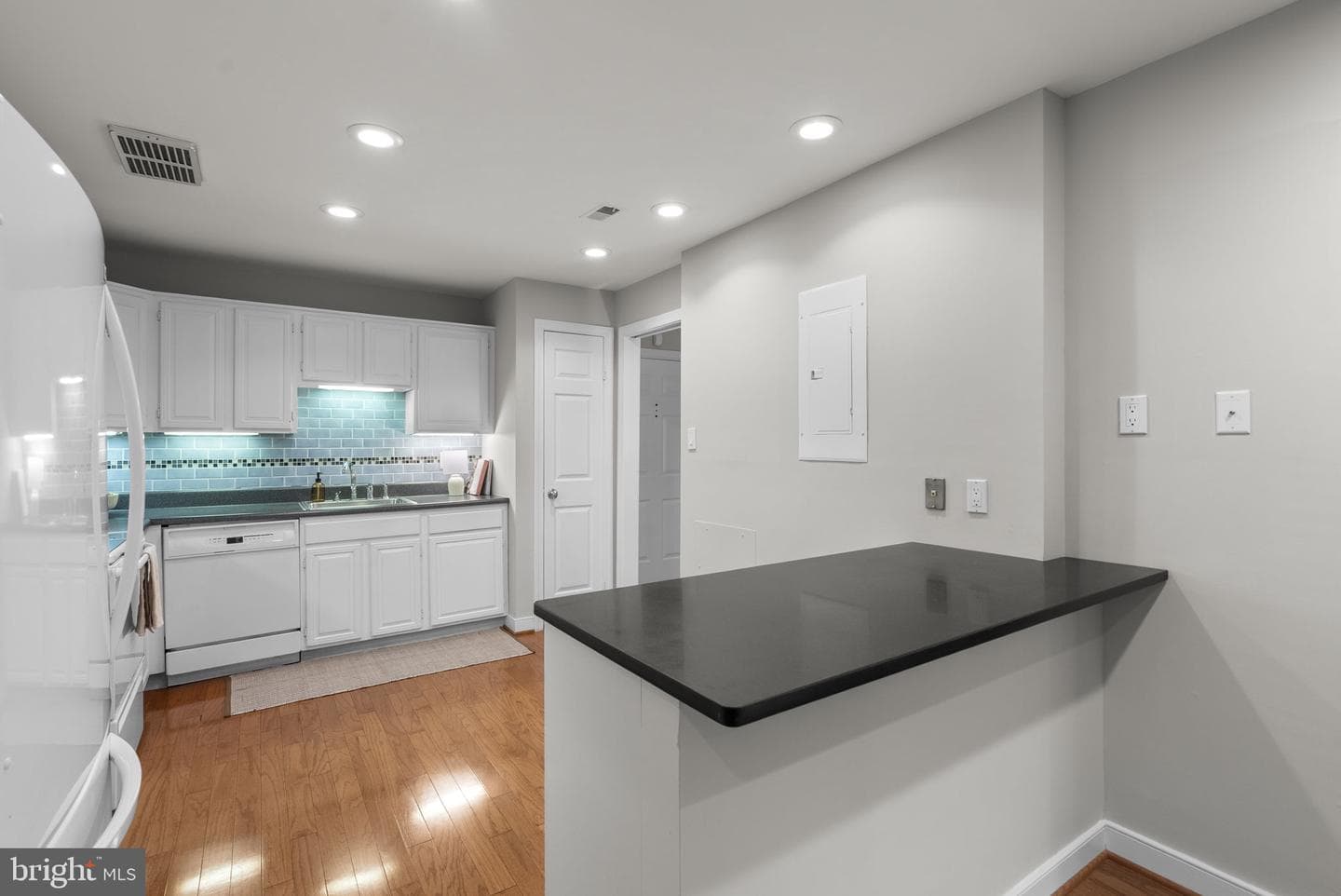 11420 Strand Drive #r-010 photo 11