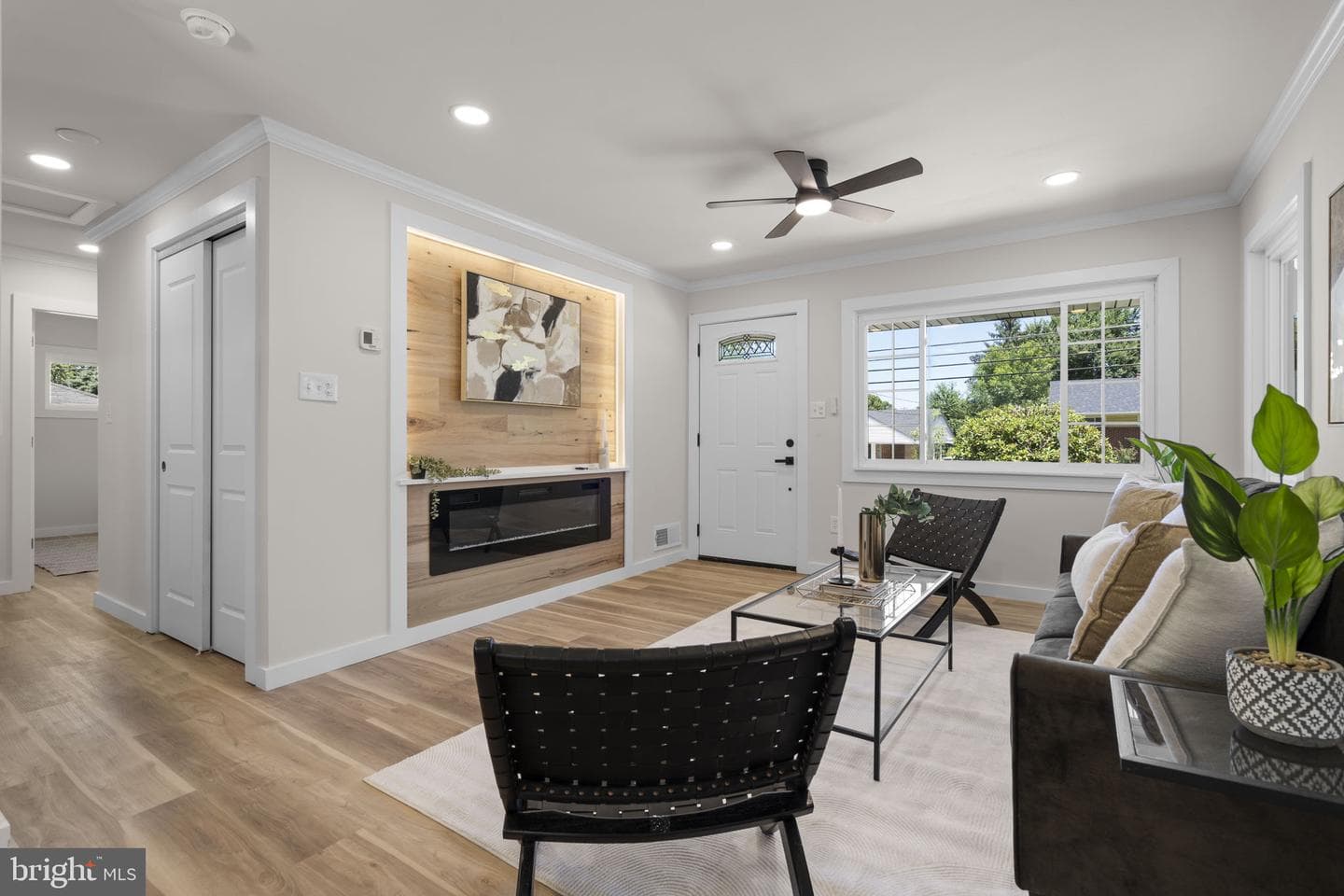 4304 Elizabeth Street photo 6