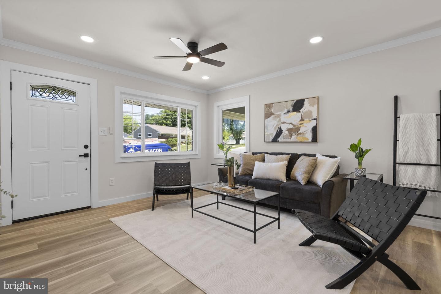 4304 Elizabeth Street photo 7