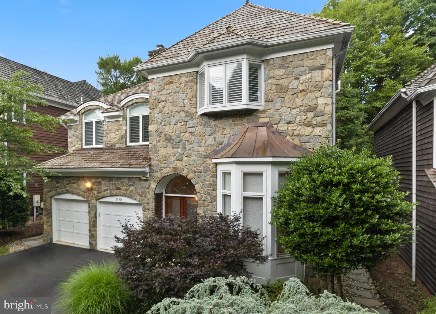 10314 Thornbush Lane photo 4