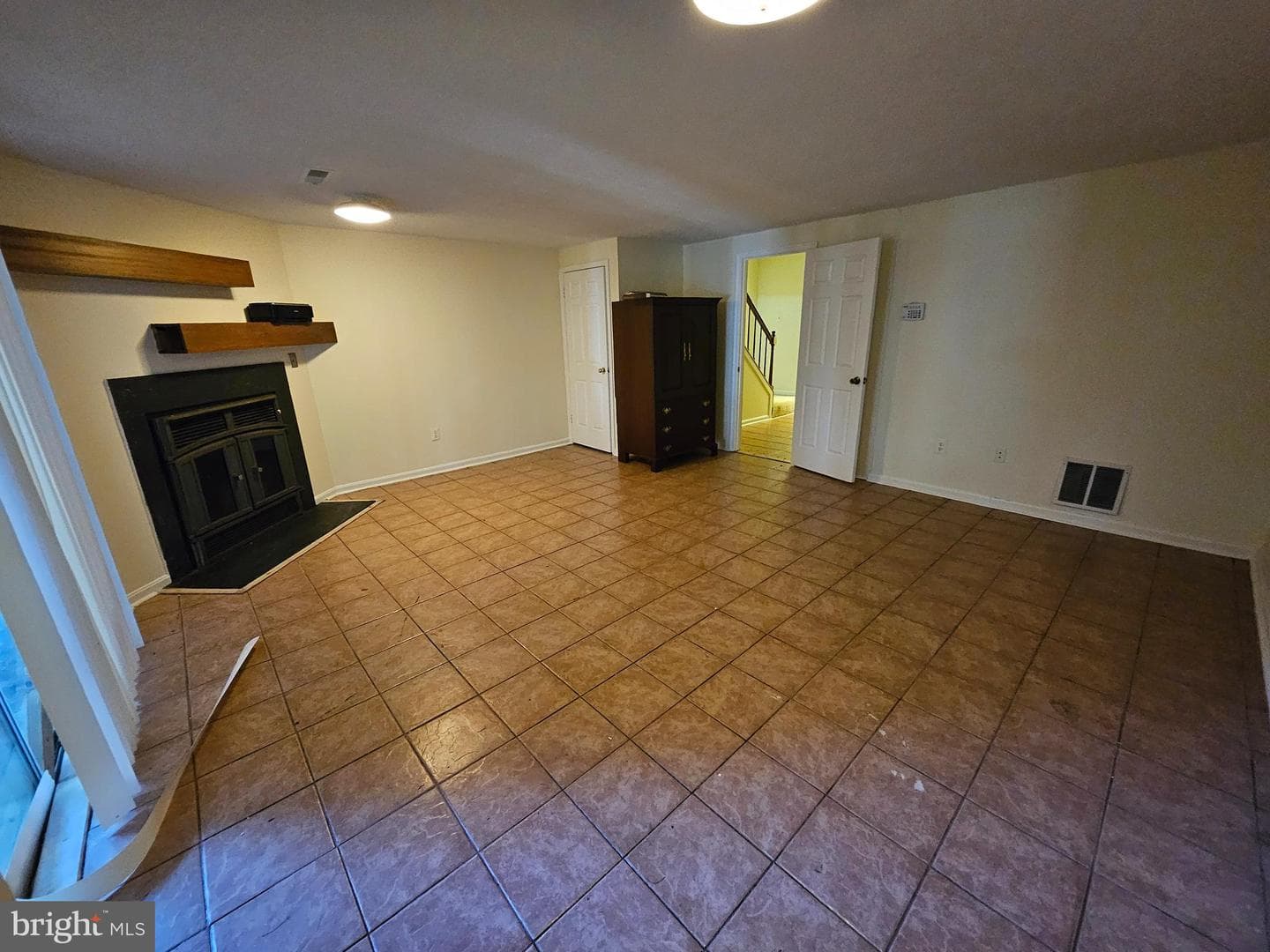 47 Gas Light Court photo 24