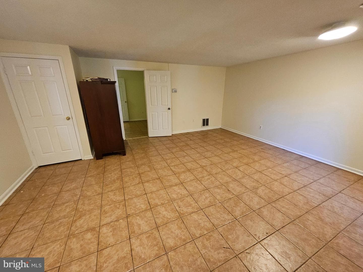47 Gas Light Court photo 28