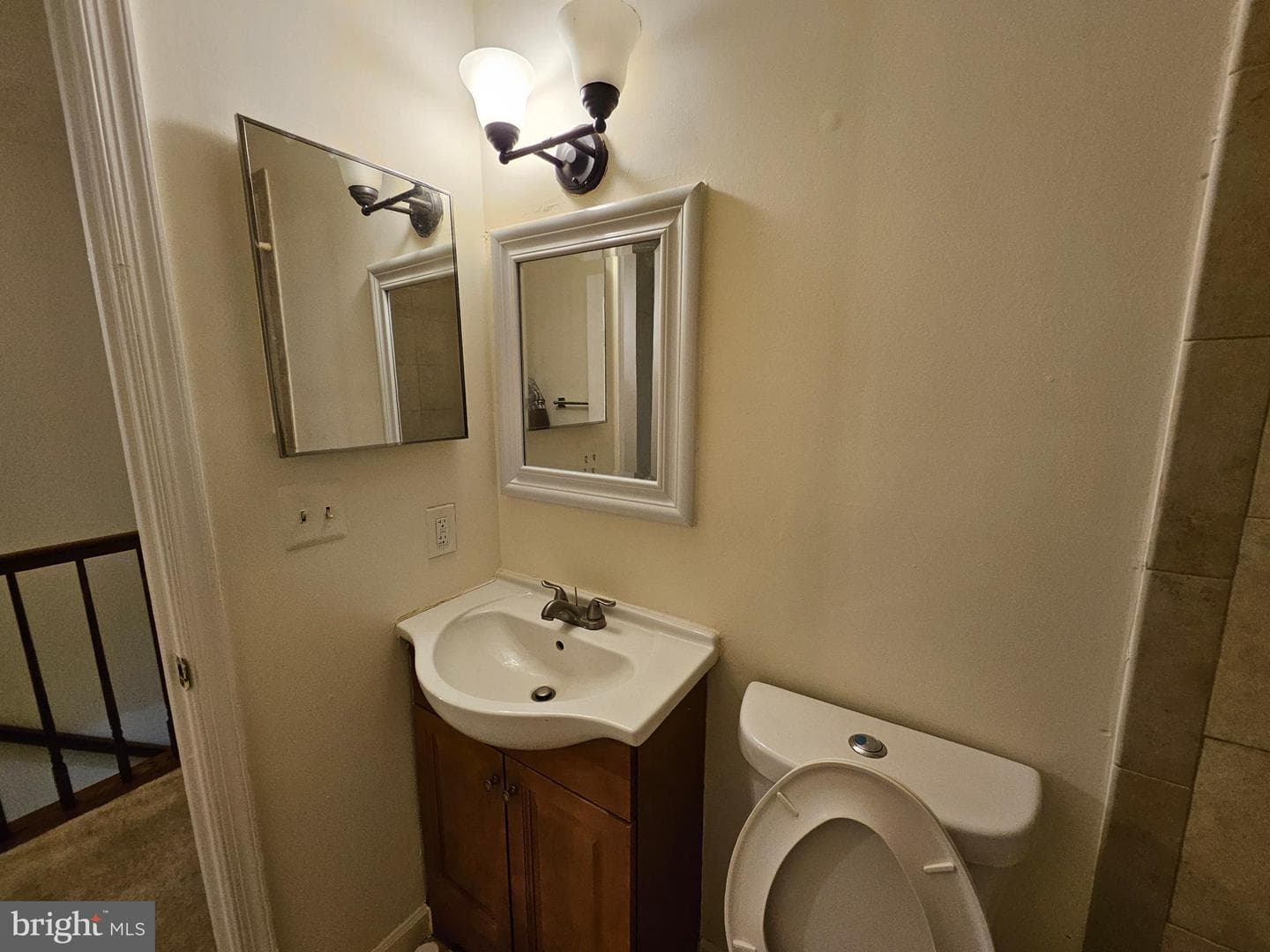 47 Gas Light Court photo 38