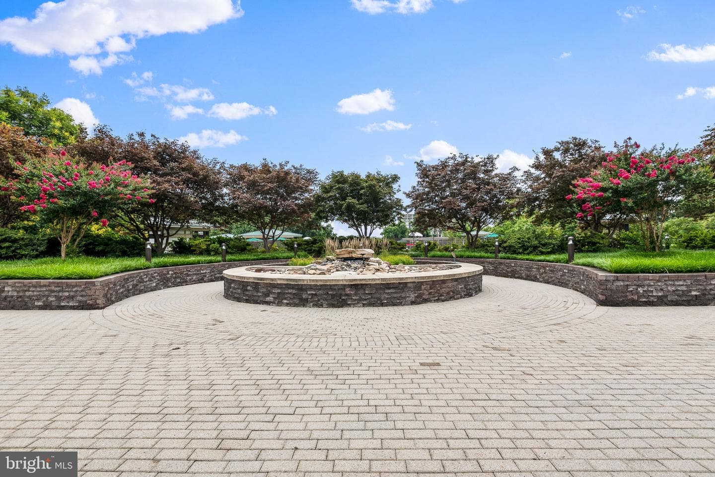 5225 Pooks Hill Road #1819n photo 49
