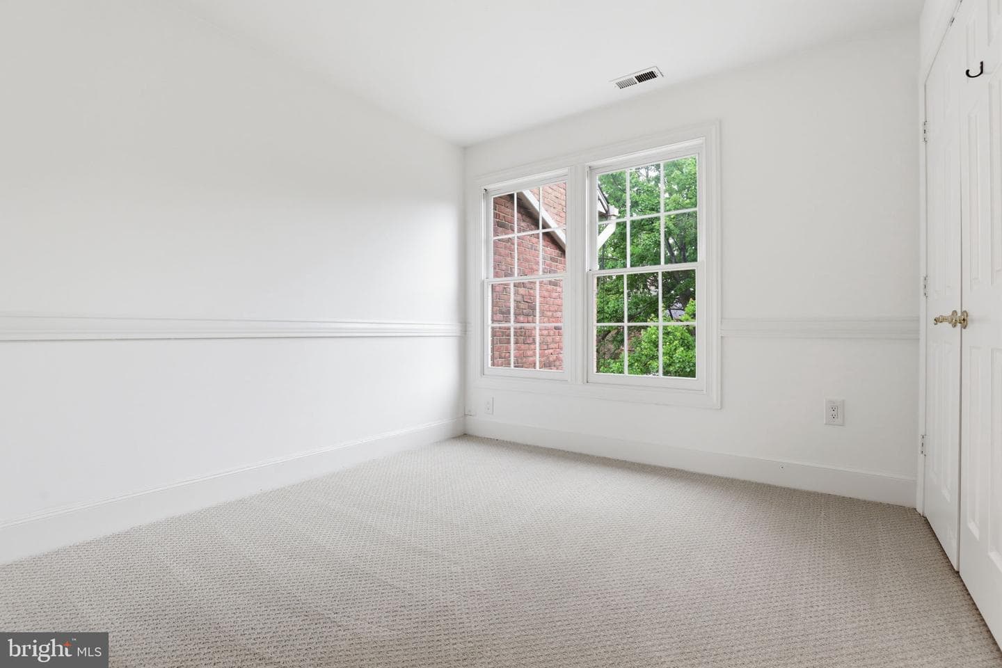 9986 Foxborough Circle photo 20