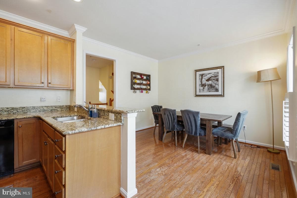 11428 Grandview Avenue photo 30