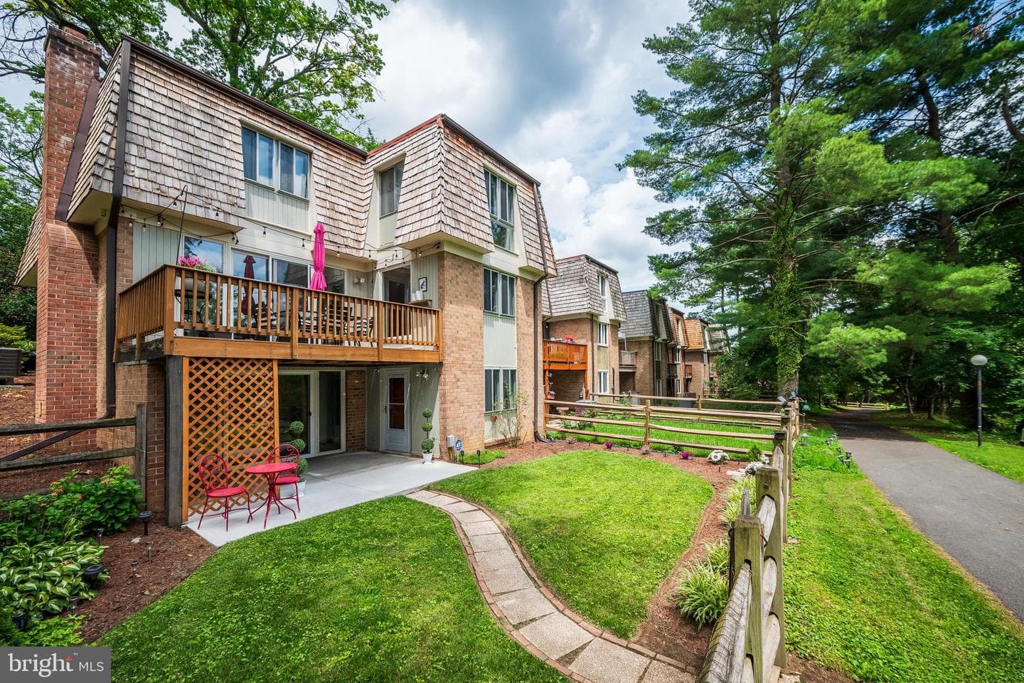 10212 Kindly Court photo 61