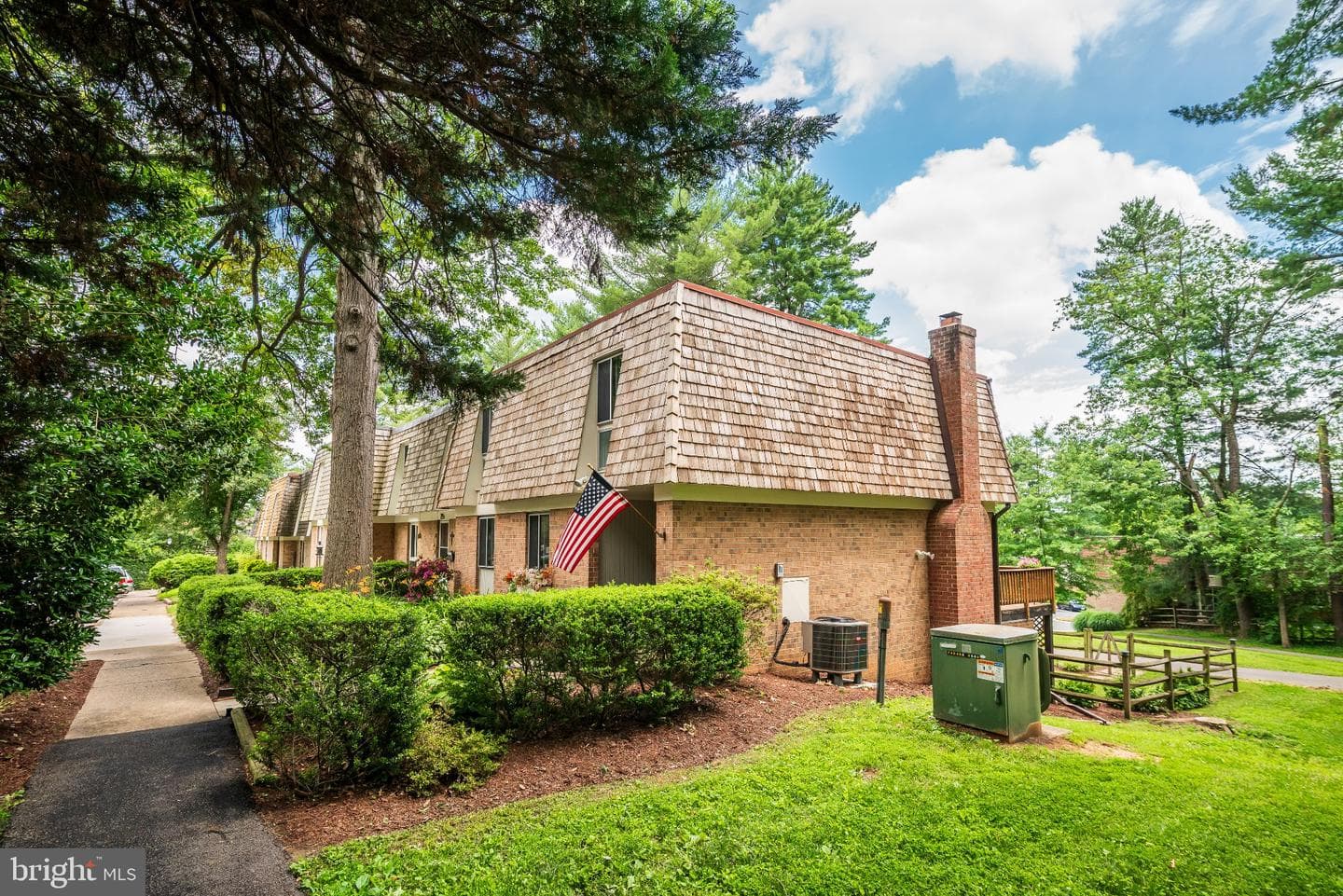 10212 Kindly Court photo 68