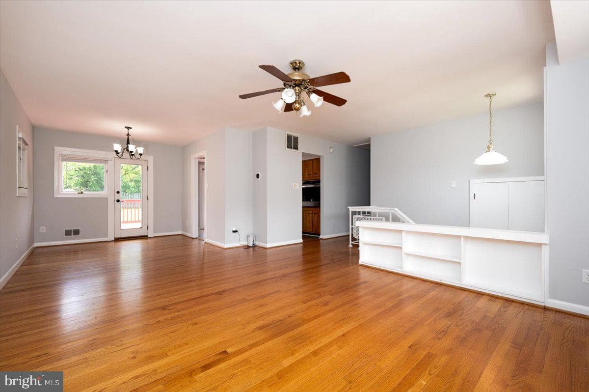 15617 Allnutt Ln photo 11