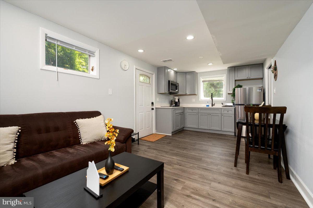 15617 Allnutt Ln photo 36