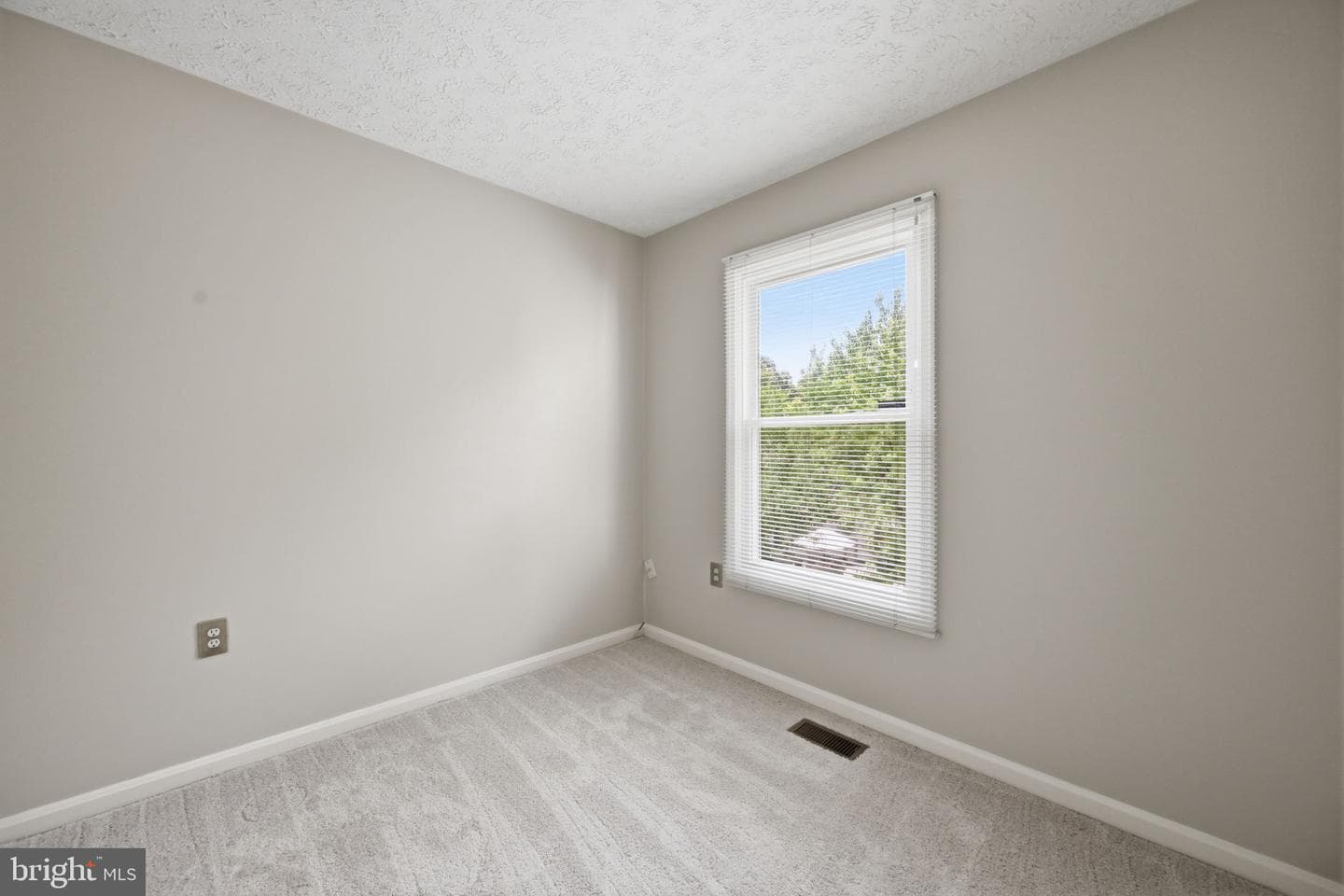 28 Scarlet Sage Court photo 14