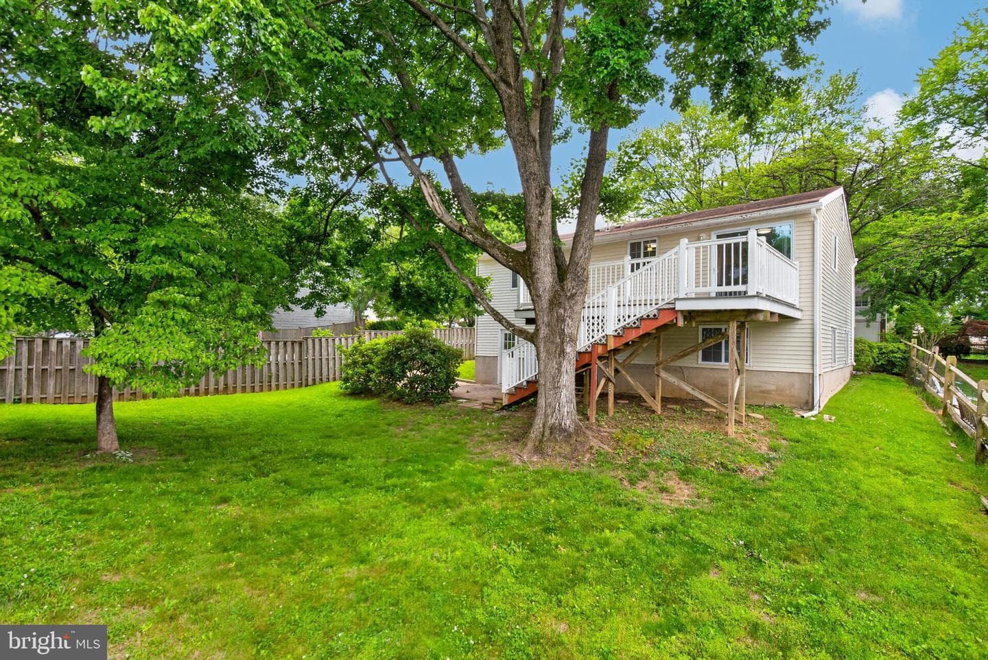 19002 Quail Valley Boulevard photo 32