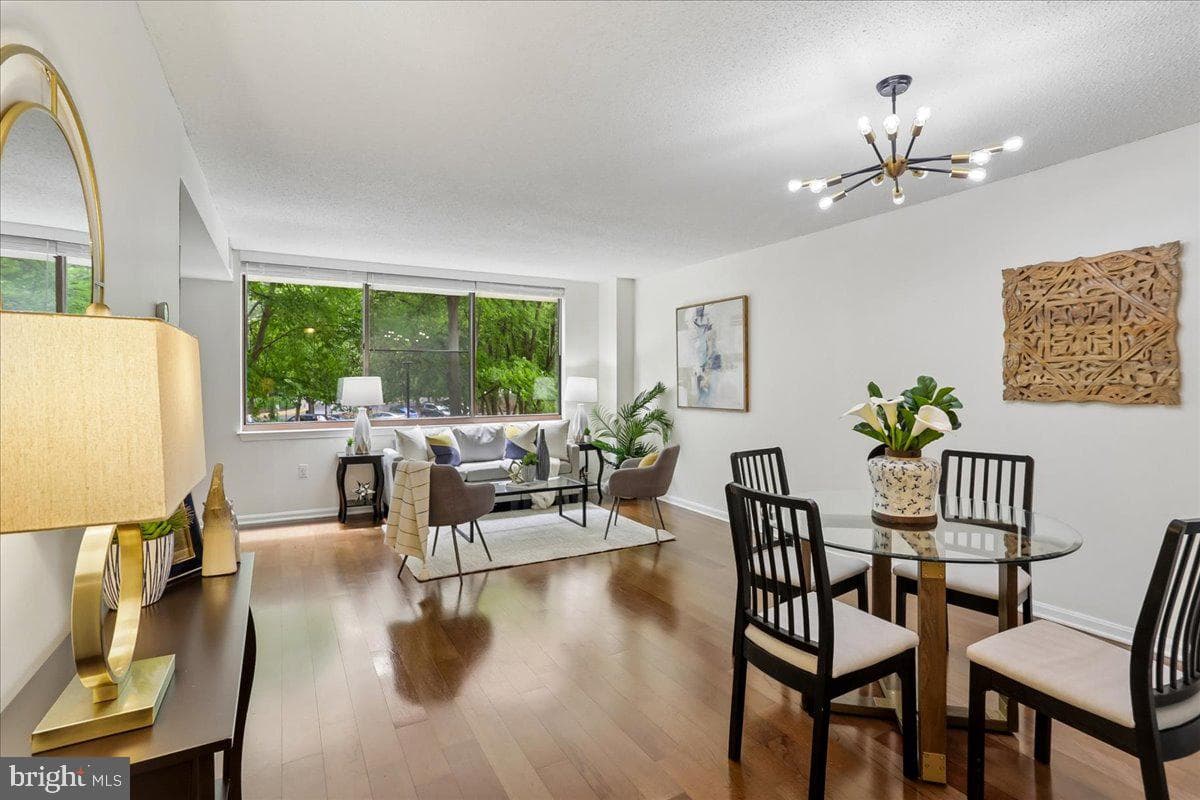 10101 Grosvenor Place #217 photo 9