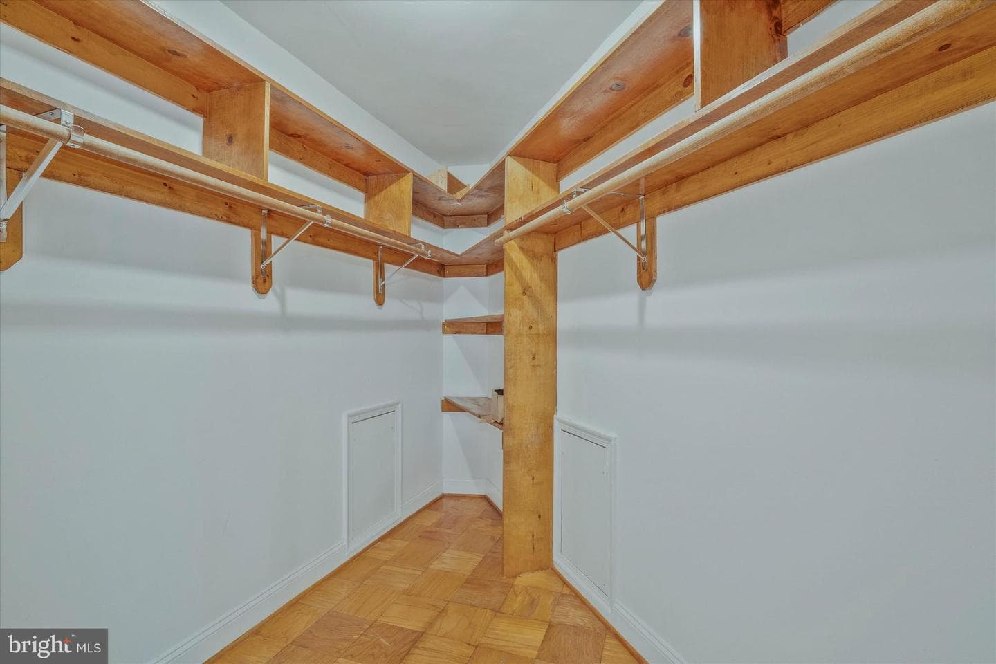 5301 Westbard Circle #328 photo 18