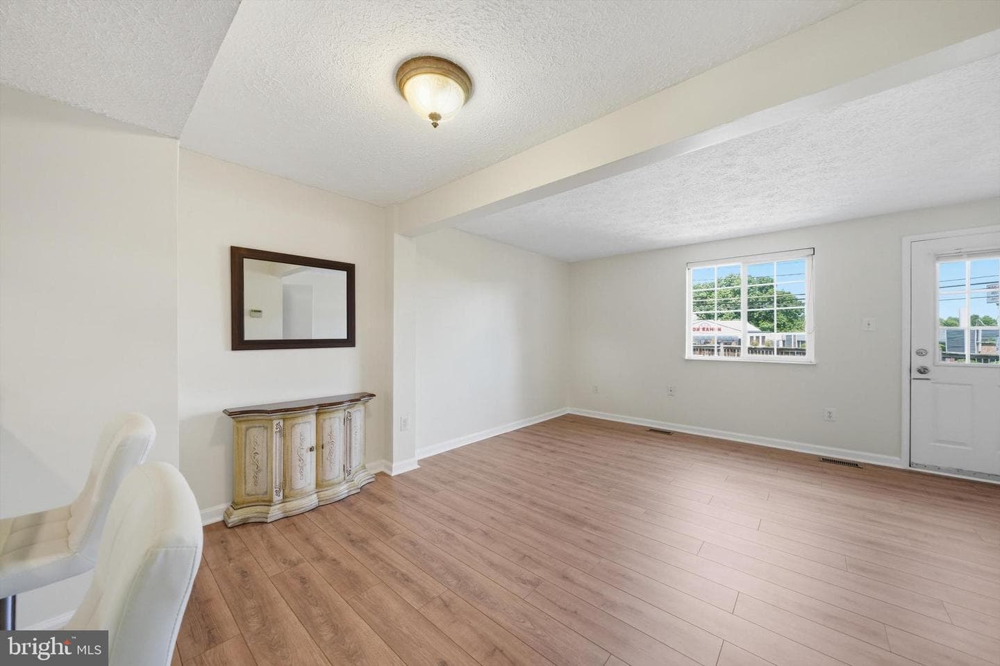 2807 Shepperton Terrace photo 10