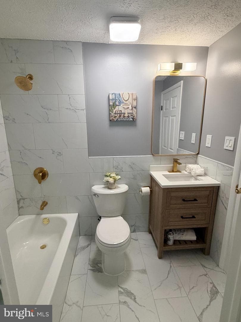 2807 Shepperton Terrace photo 21